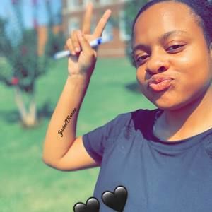 Meet your Posher, Jade